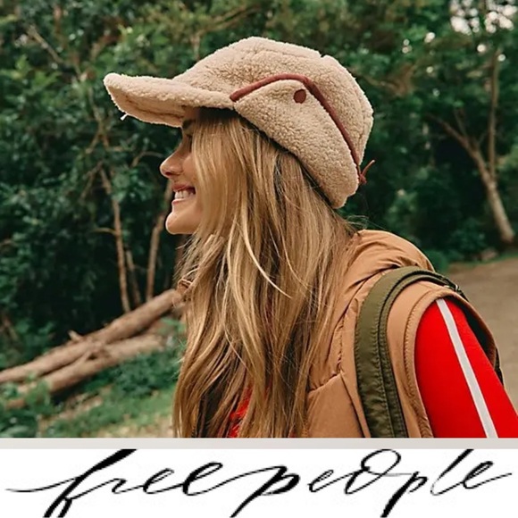 Free People Windchill Trapper hat❤️ NWOT - Picture 1 of 6